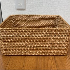 重なるラタン長方形バスケット・中 １個