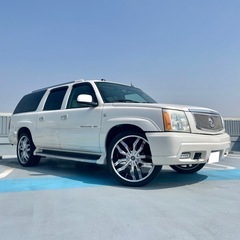 美車　キャデラック　エスカレードESV 