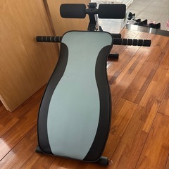 トレーニングベンチ