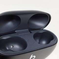 Beats Studio Buds (A2514) ワイヤレスイヤホンの画像