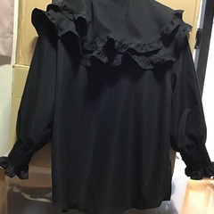 ブラウス　黒の画像