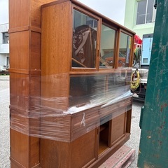 カリモク　書庫