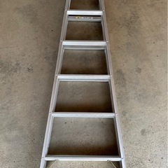 ⚠️単品・値下げ不可◆三脚＆はしご兼用脚立セット【直接引き取りのみ】※ご希望の方は早めのメッセージお願いします。の画像