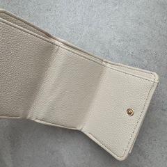 未使用品❗️三つ折り財布の画像