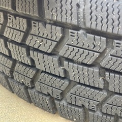 スタッドレスタイヤ　四本セット　155 /65 R14の画像