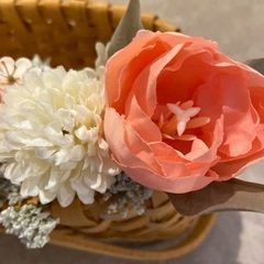 結婚式　披露宴　グッズ　ウェルカムスペース　バスケット　　フェイクフラワー　花束　ありがとうの画像