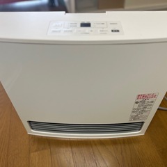 都市ガス用　ファンヒーター　1シーズンのみ使用　ケーブル付