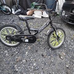 子供用自転車16インチの画像