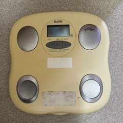 タニタ体重計