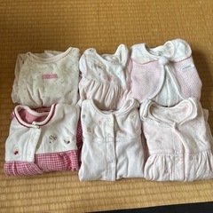 女の子長袖ロンパース50〜70