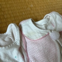 女の子長袖ロンパース50〜70の画像
