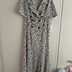 新品タグつき！　SNIDEL ワンピース Sの画像
