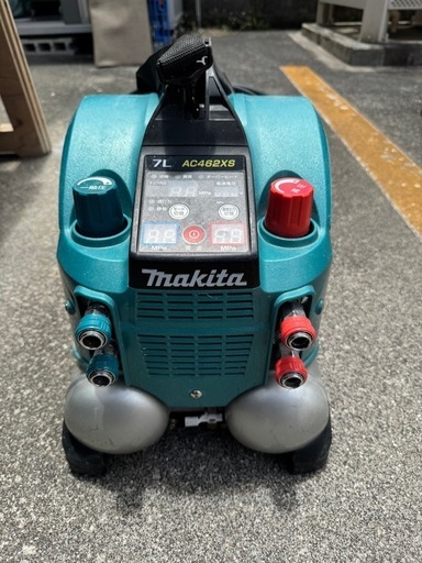 マキタ　コンプレッサー