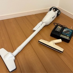【マキタ makita 】充電式クリーナ CL182FD 充電器...