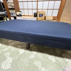 シングルベッド
