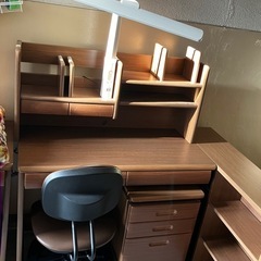 ☆値下げ☆A2505-585 ナフコ 学習机 イスセット バラ売り不可 3分割 キズ・汚れあり 中古の画像