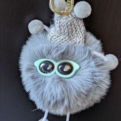 モフモフ/バッグチャームキーホルダー（新品）の画像