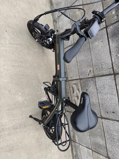 折りたたみアシスト自転車
