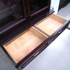 両扉食器棚　カリモク　リユース品　在庫2台の画像