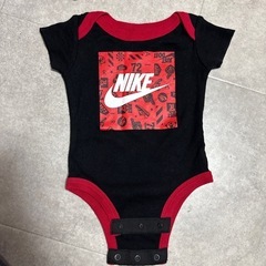 ベビー　子供服　NIKE ロンパース60-70cm