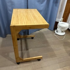 5月末まで◎テーブルの画像