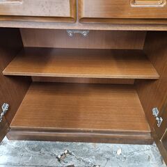 リサイクルショップどりーむ天保山店　No2424　食器棚　キャビネット　アンティーク風の画像