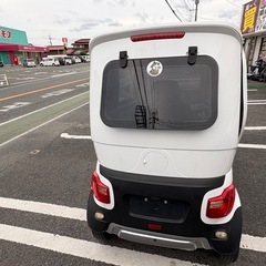 🚗電動小型特殊 普通免許で乗れる乗用車 バッテリー新品付【シニアカー九州最大級の販売＆買取数!! 高価買取アールワン田川店】の画像