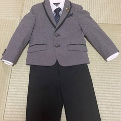 スーツ