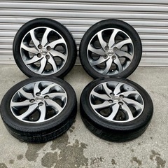 軽自動車に‼️14インチアルミホイール‼️タイヤ交換できます‼️