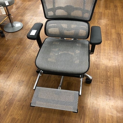 オフィスチェア　Ergohuman PRO ottoman