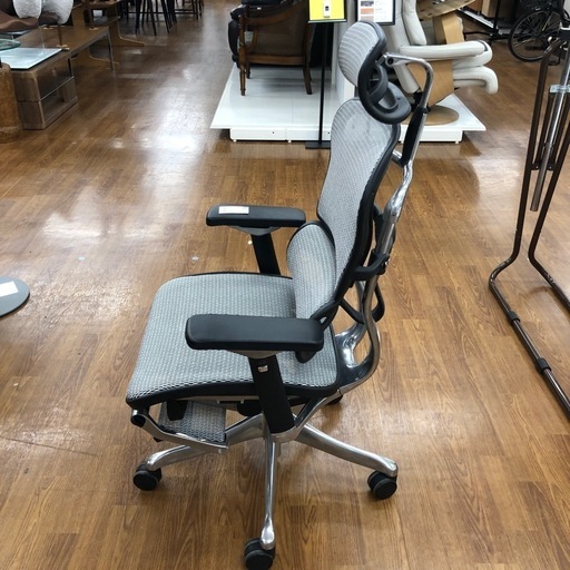 オフィスチェア　Ergohuman PRO ottoman