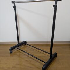 ハンガーラック(西東京市柳沢周辺で受渡可能な方)
