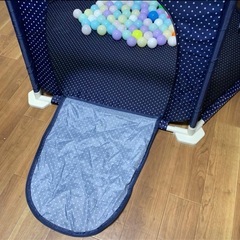 ベビーサークルの画像
