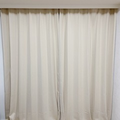 【受け渡し予定者決定済み】カーテン4枚セット　１級遮光　5/30...