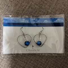 【新品・未使用】ホタルガラスのピアス