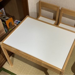【極美品】キッズテーブル&チェア2脚セット