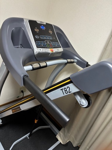 ホライズン製　ランニングマシン　トレッドミル　C i t t a T82 