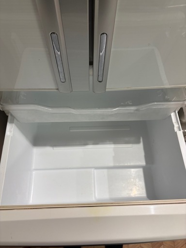 冷蔵庫　（最終値下げ）