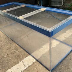 水槽プラスチックやや重みあり1 m50cm× 50cm