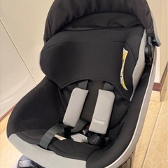 conbiチャイルドシート　ISOFIX 美品です