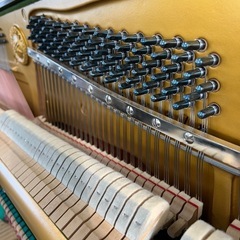 ヤマハ　アップライトピアノ　U1G 1975年整リニューアル品の画像