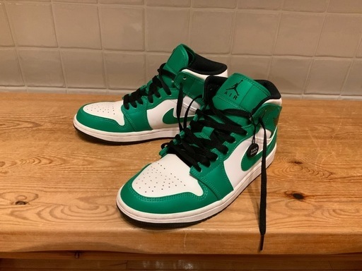最終値下げ価格 NIKEのAIR JORDAN 1 MID (C) 門司の靴