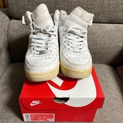 Nike ハイカット Air Force 1 ホワイト MID ...