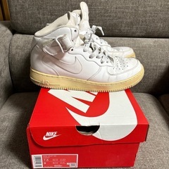 Nike ハイカット Air Force 1 ホワイト MID 25.5cmの画像