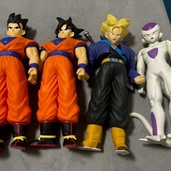 中古品　ドラゴンボール　ビッグサイズソフビ　孫悟空　孫悟飯　トラ...