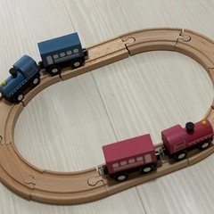 木製　列車