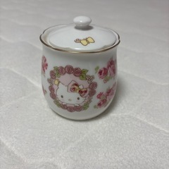 ハローキティ　ローラアシュレイ　シュガーポット