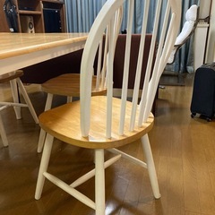 ヨーロッパ調　ダイニングテーブルセットの画像