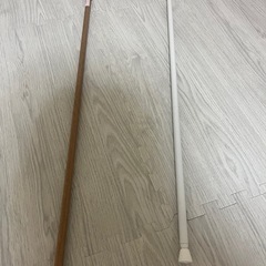 つっぱり棒の画像