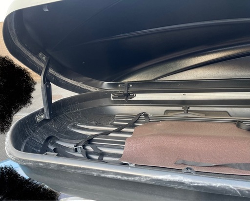 スーリー　ルーフボックス　thule motion 800